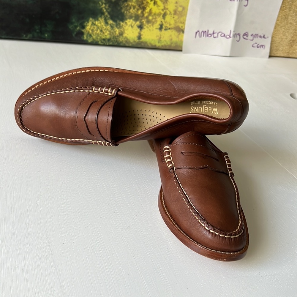 🇺🇸Weekjuns G.H. Bass & co handcrafted size 9.5M brown leather classic moccasins - Picture 11 of 16